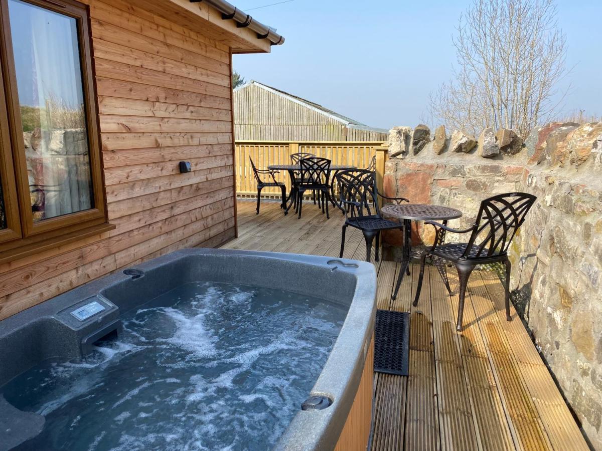 Partridge Lodge With Hot Tub Forgandenny Exteriér fotografie